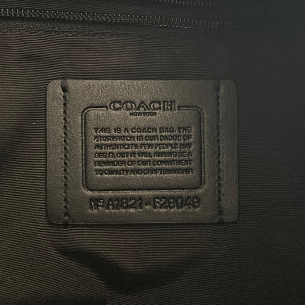 Coach - Picture 9 of 10